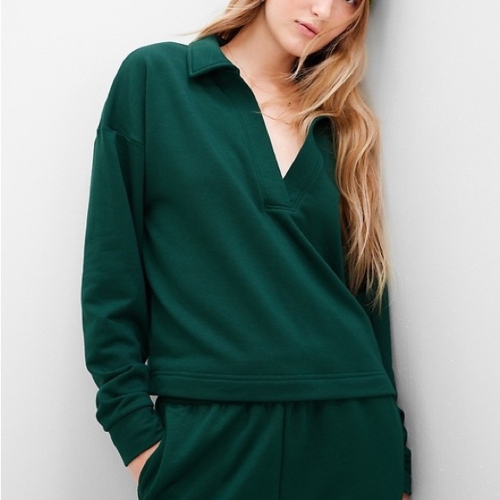 GAP Johnny collar pullover sweatshirt